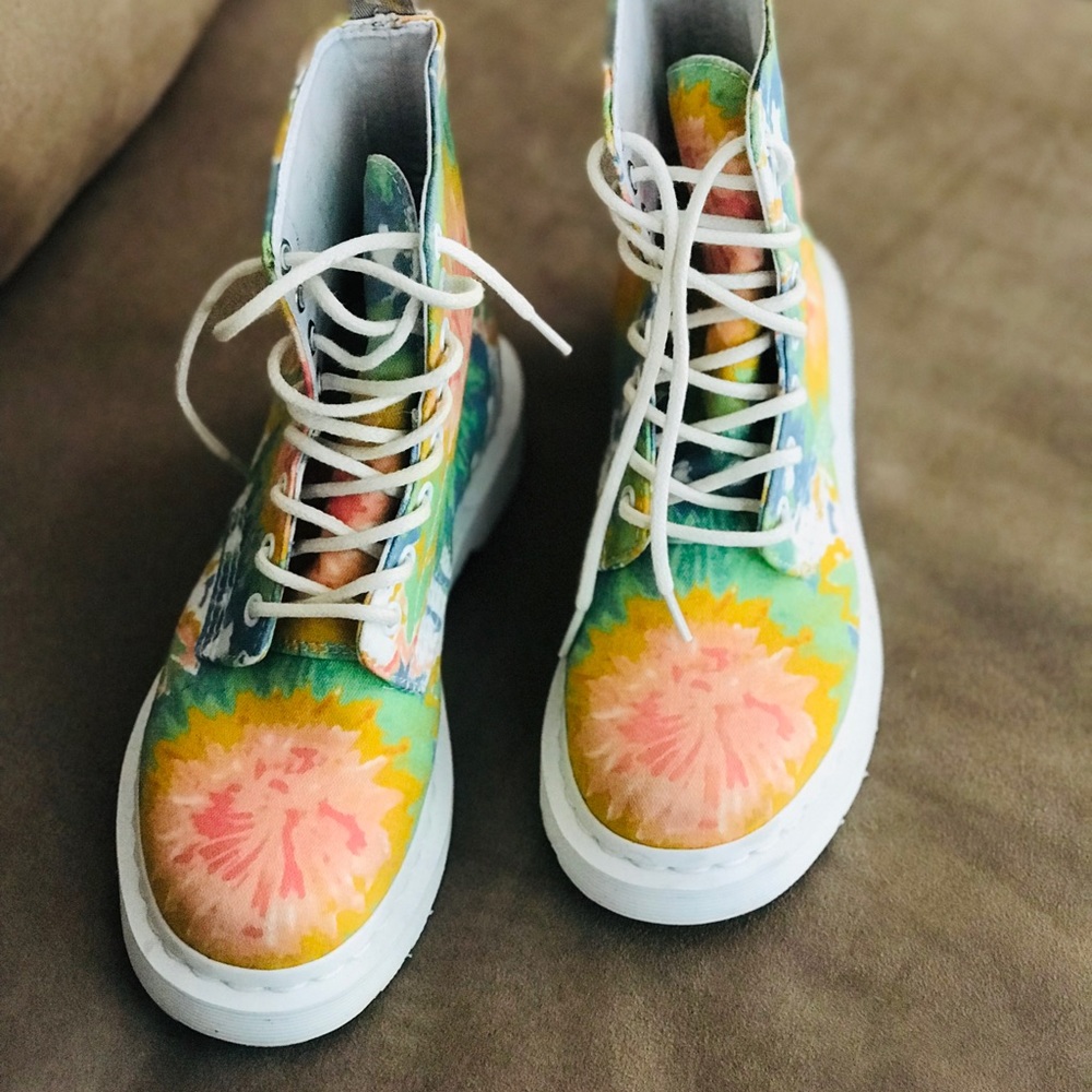 🌼 Dr. AirWair Martens🌸